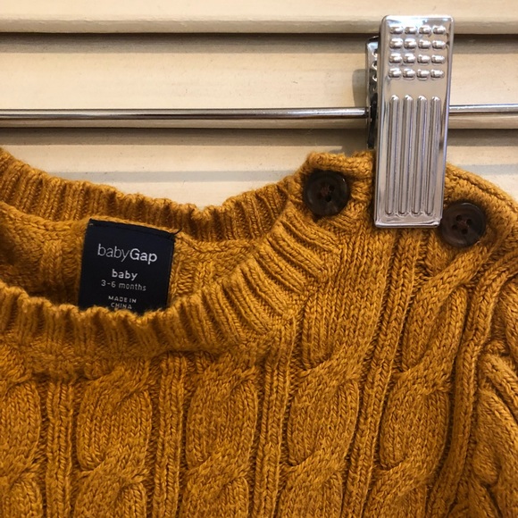 Baby GAP mustard/gold sweater - Picture 2 of 4